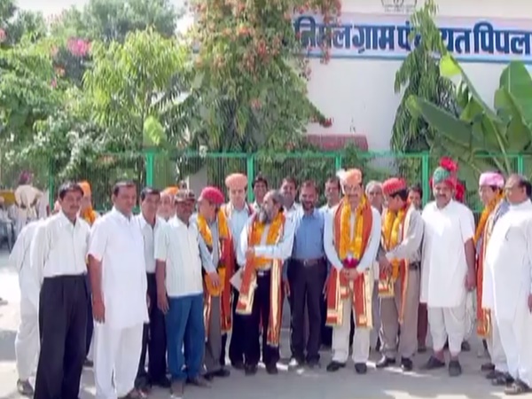 2లక్షల 50వేల వృక్షాలు