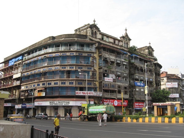 ముంబైలోని కిర్కం రోడ్