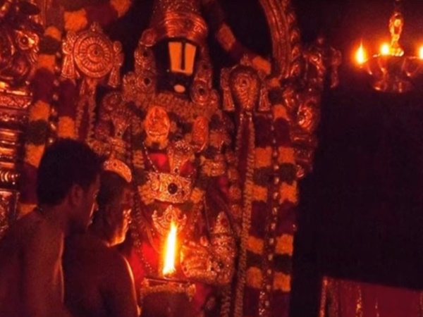 కలియుగ వైకుంఠదేవుడు 