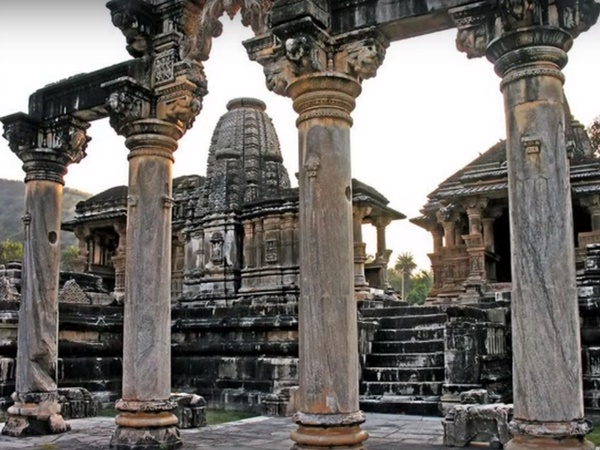 ఎక్కడ వుంది?