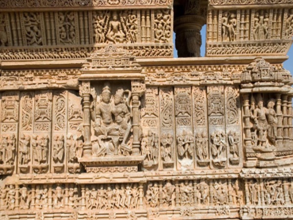 నాల్గుముఖాలు