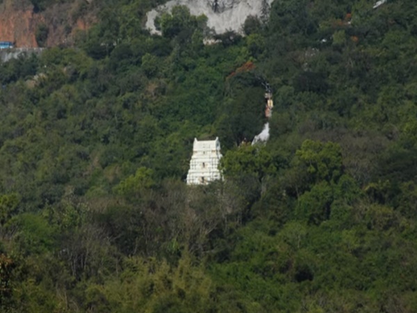 తిరుమల కొండల్లో శ్వేతద్వీపం శేషాచల కొండలనుంచి రహస్య మార్గం