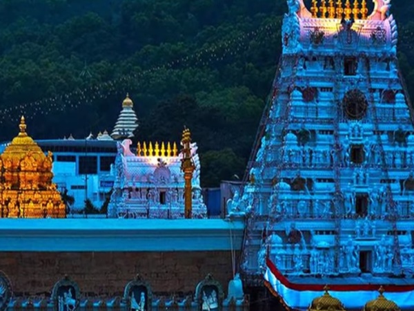 తిరుమల కొండల్లో శ్వేతద్వీపం శేషాచల కొండలనుంచి రహస్య మార్గం