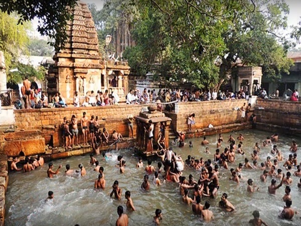 భారతదేశంలోనే మొట్టమొదటి దుర్గామాత శక్తి ఆలయం