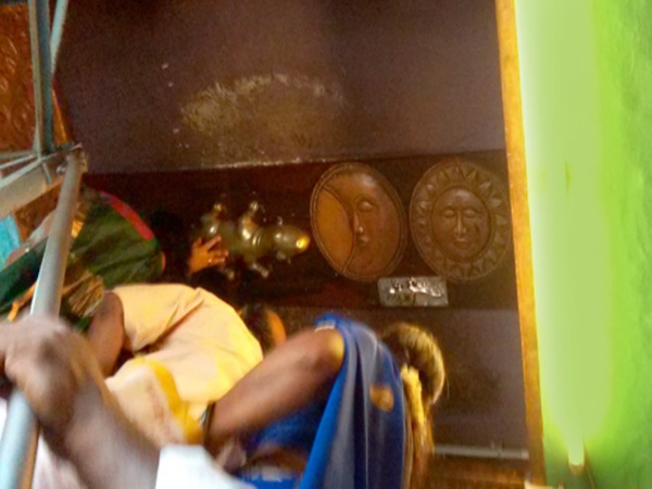 కంచిలోని బంగారు బల్లి వెనుక అసలు నిజాలు !