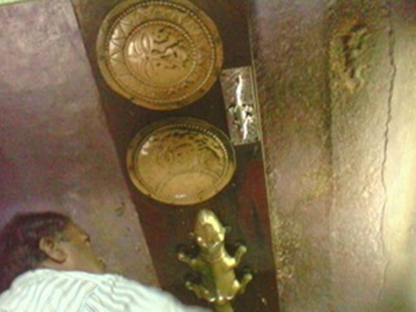 కంచిలోని బంగారు బల్లి వెనుక అసలు నిజాలు !