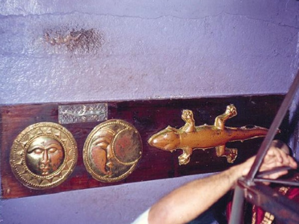 కంచిలోని బంగారు బల్లి వెనుక అసలు నిజాలు !