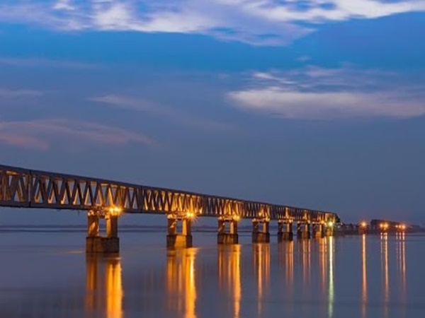 ఈ నదిలో ఇసుకతోపాటు బంగారం