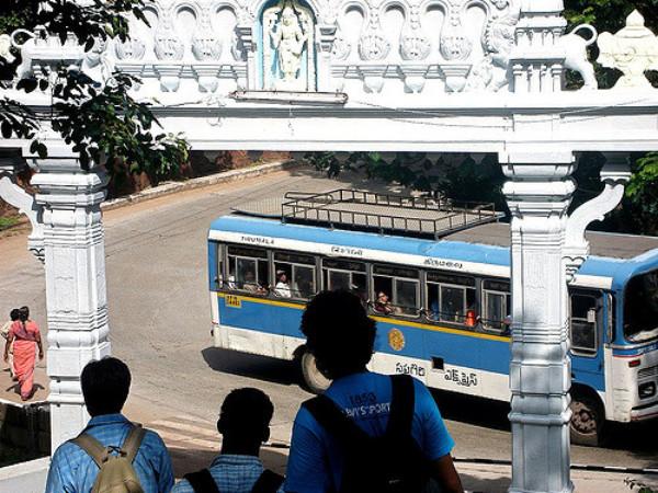 మెట్ల దారిన వెళ్తున్నప్పుడు గుర్తించుకోవాల్సినవి 