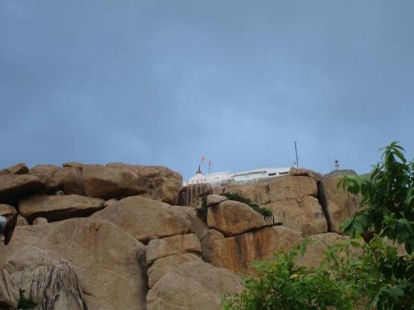 అక్విడక్ట్స్ మరియు కెనాల్స్