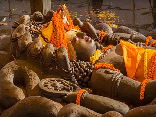 అద్భుతం