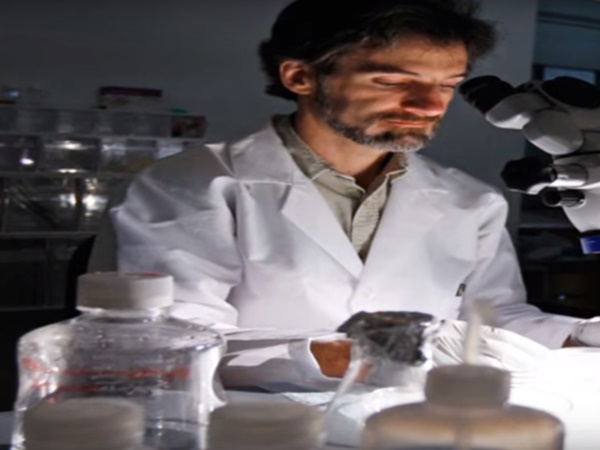 సైన్సుకే చుక్కలు చూపిస్తున్న గ్రామం !