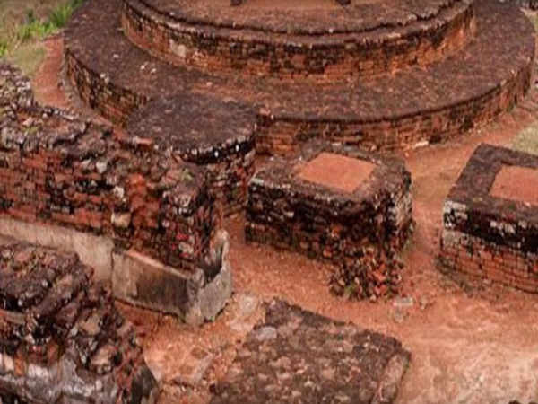 సమాధుల్లో దాగి ఉన్న లక్షల కోట్ల ధనం..! కనుగొన్న శాస్త్రవేత్తలు !