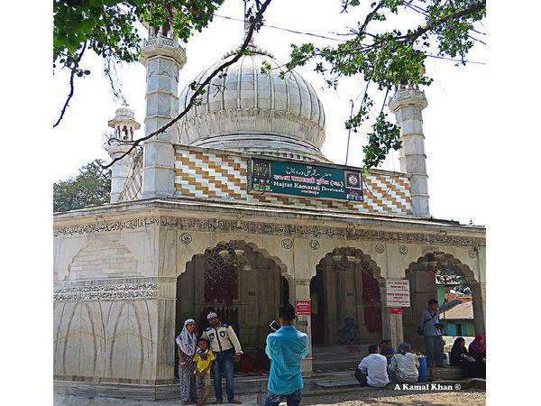 ద్వారేశ్ దర్గా, పూణే