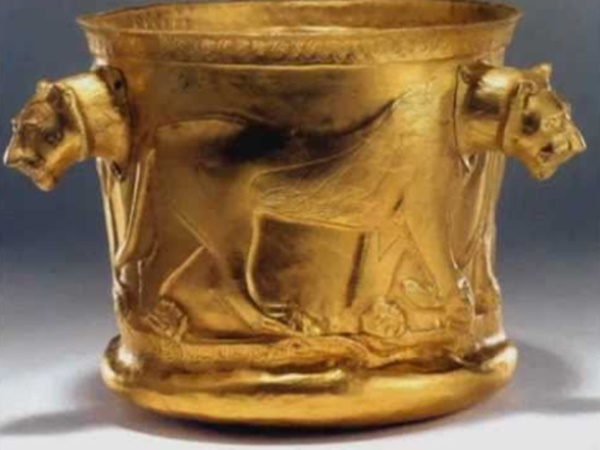 అనంత పద్మనాభ స్వామి తలుపుల కిటుకు తెలిసింది ఈ ఒక్కడికే...