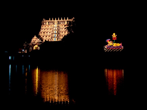 అనంత పద్మనాభ స్వామి తలుపుల కిటుకు తెలిసింది ఈ ఒక్కడికే...