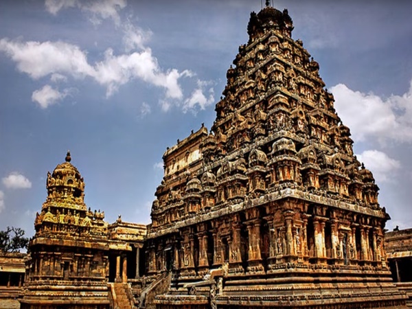 సాలె మంటపం