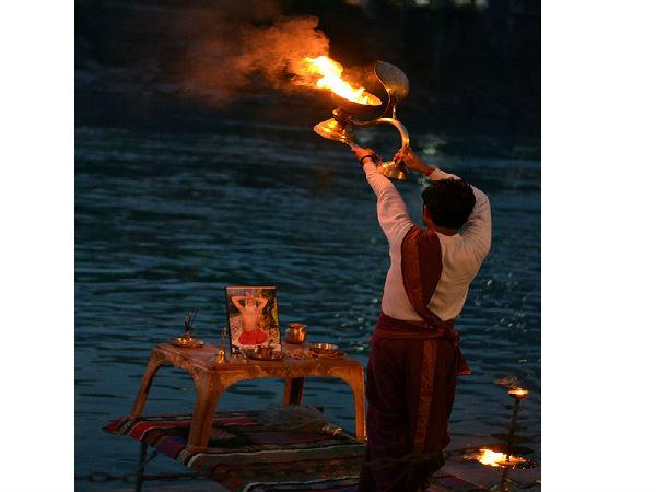 త్రివేణీ ఘాట్