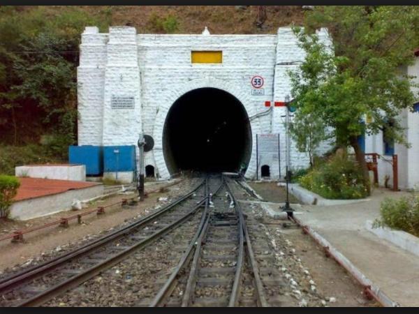 టన్నెల్ నెం 33 - ఈ కథ మీకు తెలుసా? టన్నెల్ నెం 33 - ఈ కథ మీకు తెలుసా?