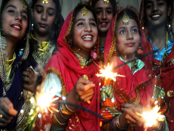 వివిధ రాష్ట్రాల దీపావళి వేడుకలు