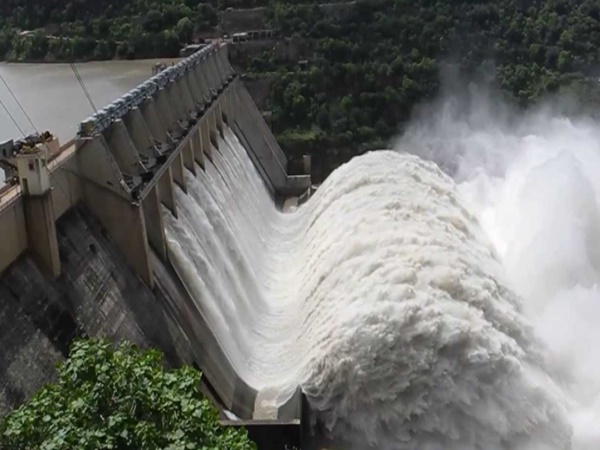 శ్రీశైలంలోని అద్భుతాన్ని చూడండి కార్తీక మాసంలో...