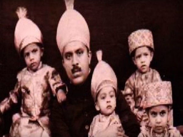 నిజాం నవాబ్ దాచిన నిధి హైదరాబాద్ లో ఎక్కడుంది ?