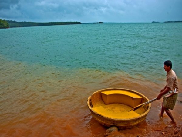 గుహ లో దాగిన కైలాసం - శివుని మహాద్బుతం