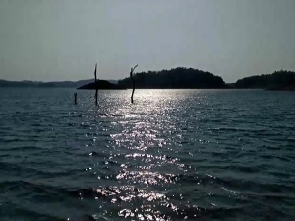 గుహ లో దాగిన కైలాసం - శివుని మహాద్బుతం