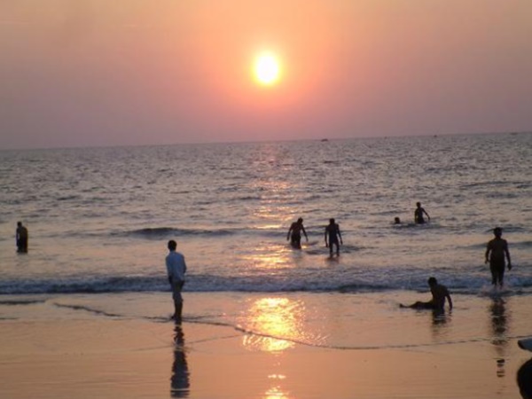 గుహ లో దాగిన కైలాసం - శివుని మహాద్బుతం