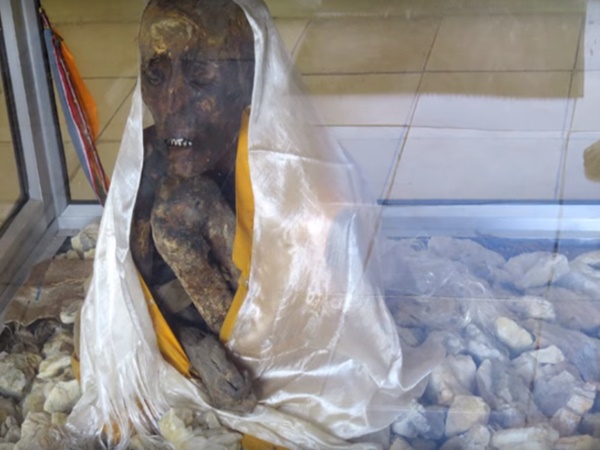 మిస్టరీమమ్మీ