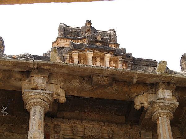 శ్రావణ బెళగోళ