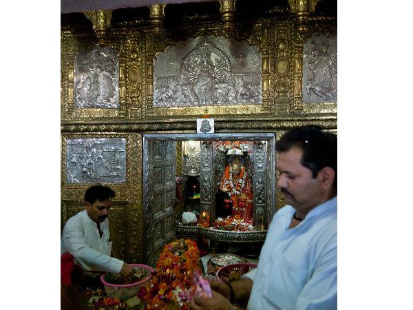 మానసా దేవి దేవాలయం