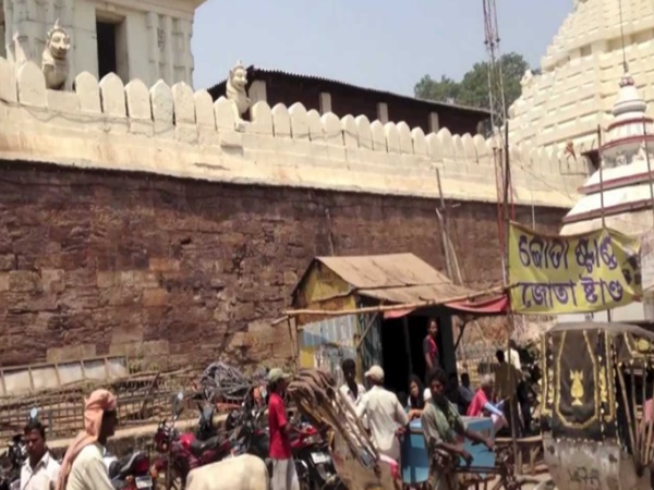 పూరీ జగన్నాథుని ఆలయానికి వందల కేజీల బంగారం ఇచ్చినవారెవరో తెలిస్తే ఆశ్చర్యపోతారు !