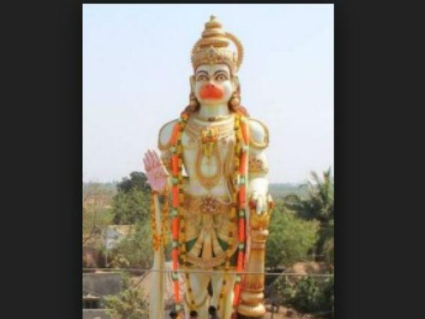 ఆశ్చర్యం : ఇక్కడ హనుమంతుణ్ణి బేడీలతో కట్టివేసారు !