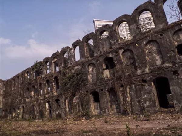 రియల్ గా దెయ్యం కనపడ్డ ప్రదేశాలు..!