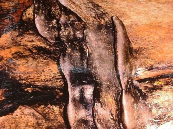 అర్థరాత్రి ఆ గుడిలోంచి వింత శబ్దాలు.. ఇంతకీ ఏంటా రహస్యం..!!