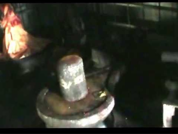 ఒకే రాతిలో వెలసిన ఎనిమిది శివాలయాలు ఎక్కడున్నాయో తెలిస్తే ఆశ్చర్యపోతారు ?