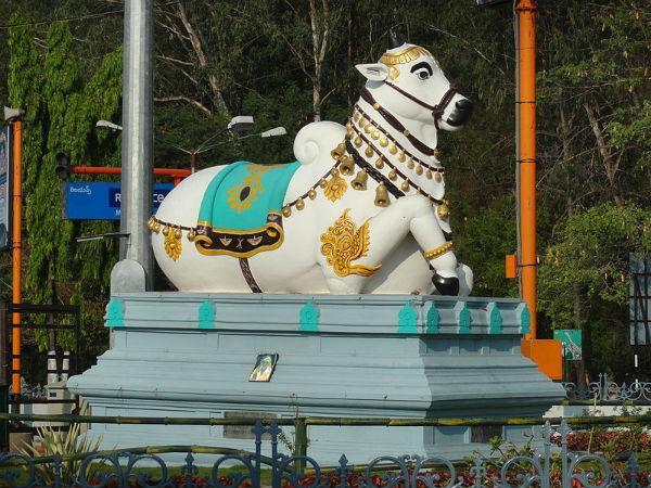 ముల్లోకాలూ