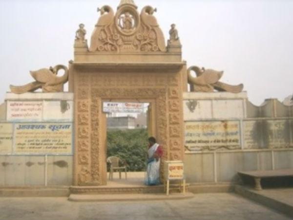 ఈ శ్రీ కృష్ణదేవాలయంలో రాత్రి సమయాలలో ఏమవుతుందో తెలుసా?