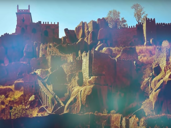 హైదరాబాద్ లో ఉండే ఒక్కొక్క ఏరియా పేరు వెనుక ఒక్కొక్క రీసన్..!