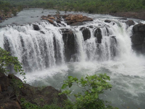 వెలుగులోకి వచ్చిన మరో అద్భుత జలపాతం!
