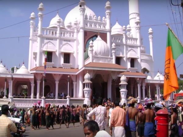 శబరిమలలో ప్రాచుర్యం పొందిన వావర్ మసీదు రహస్యాలు..! 