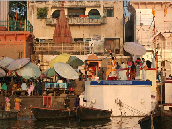 కాశీకి ఎందుకెళ్తారో పూర్తిగా మీకు తెలుసా !