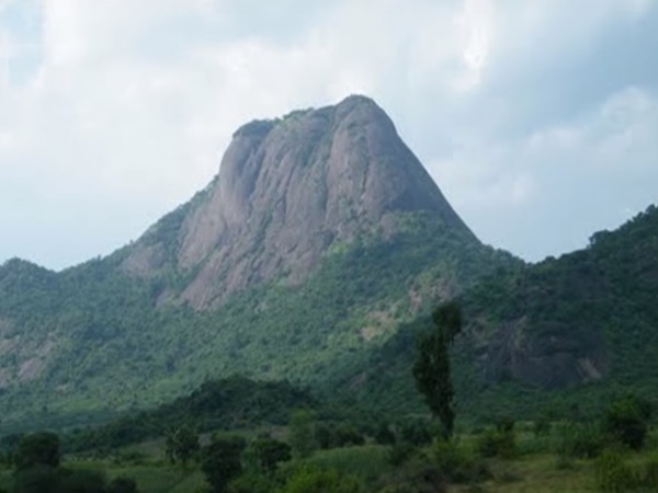 ఒక్కో సమయంలో ఒక్కో రూపంలో కనిపించే అమ్మవారు