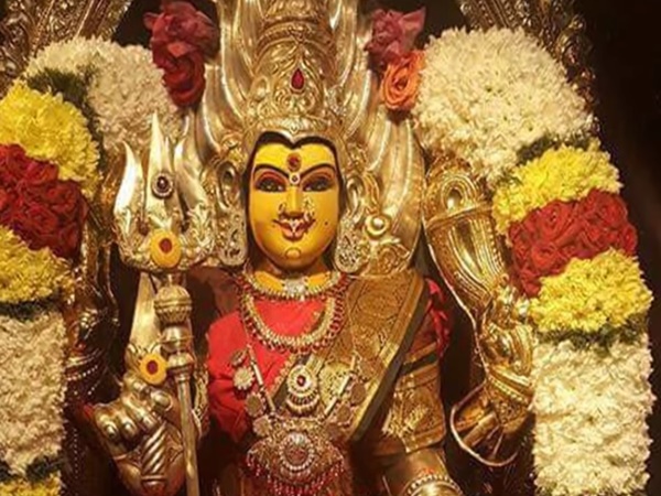 ఒక్కో సమయంలో ఒక్కో రూపంలో కనిపించే అమ్మవారు