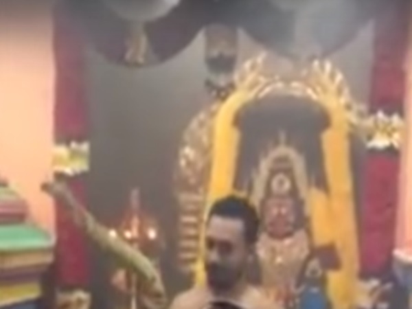 19 అడుగుల పాము కాపలాగా ఉన్న ఆలయం తెలుసా?