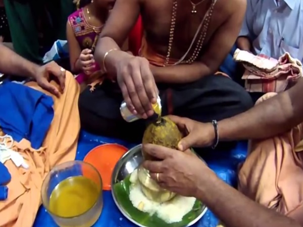 అయ్యప్పలు ఇరుముడులు ఎందుకు కట్టుకుంటారు?