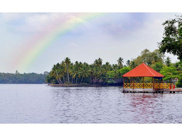 'జీడిపప్పుల నగరం' చూసొద్దామా ..!