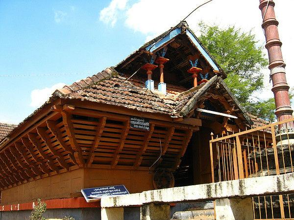 'జీడిపప్పుల నగరం' చూసొద్దామా ..!