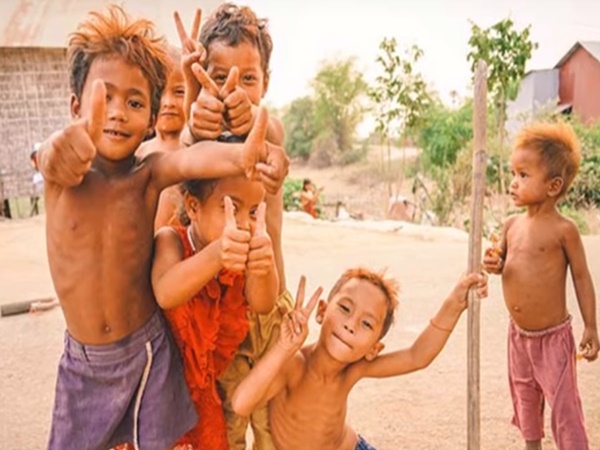 50 సం||గా పిల్లలు పుట్టకుండా శాపానికి గురైన గ్రామం?